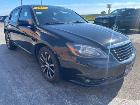2014 Chrysler 200 for sale at Direct Auto Sales in Caledonia WI