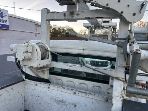 2015 Freightliner M2 106