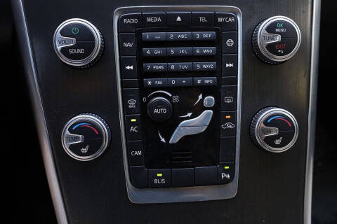 2016 Volvo XC60 T5 Premier