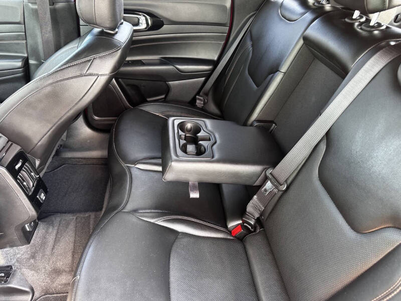 2023 Jeep Compass (Red) Edition