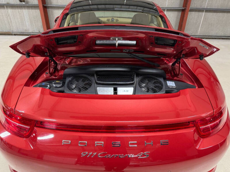 2014 Porsche 911 Carrera 4S