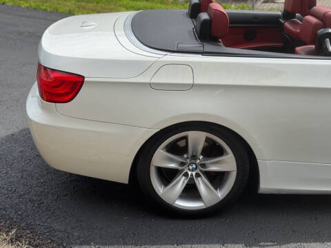 2013 BMW 3 Series 328i