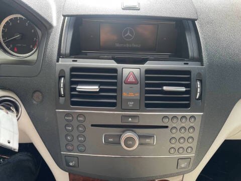 2010 Mercedes-Benz C-Class C 300 Sport