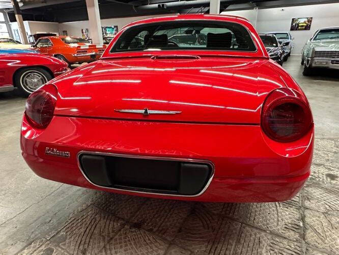 2003 Ford Thunderbird