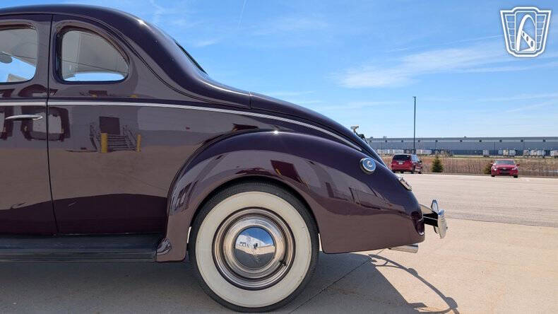 1940 Ford Deluxe
