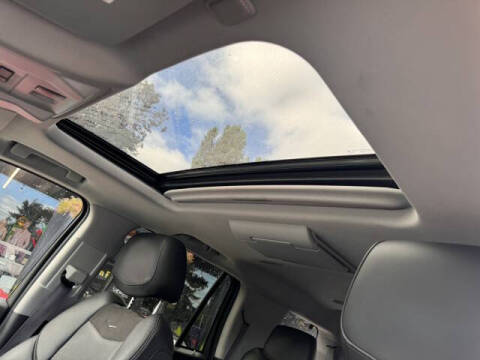 2015 Cadillac Escalade Luxury