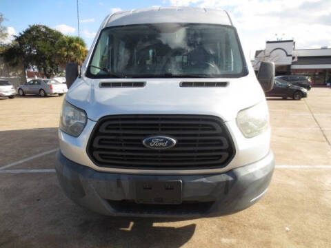 2016 Ford Transit 150 XLT