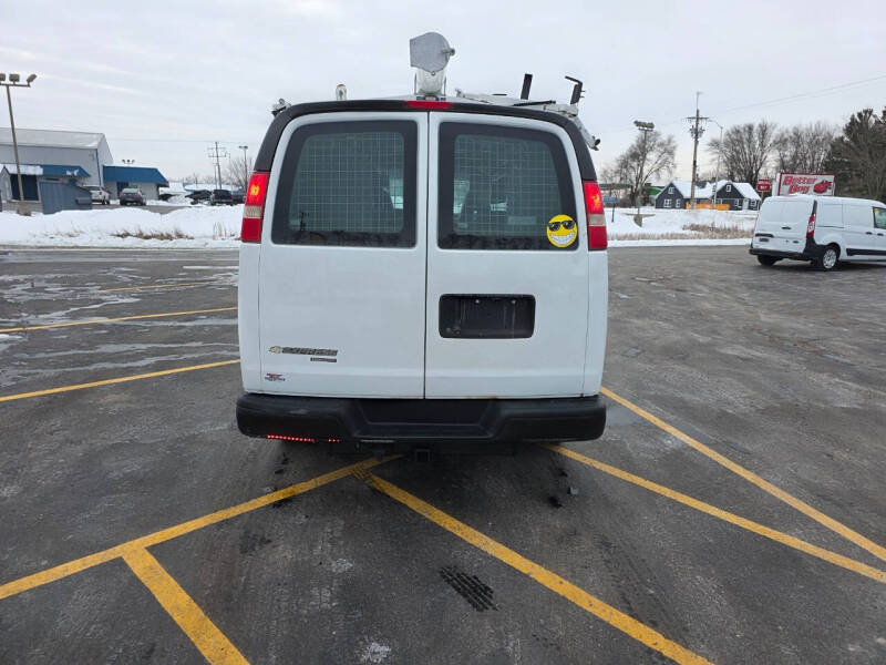 2013 Chevrolet Express 2500