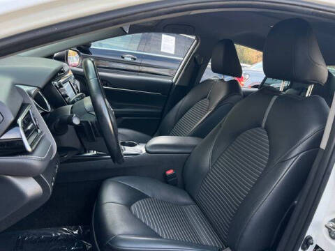 2019 Toyota Camry SE