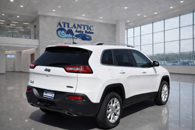 2018 Jeep Cherokee Latitude Plus