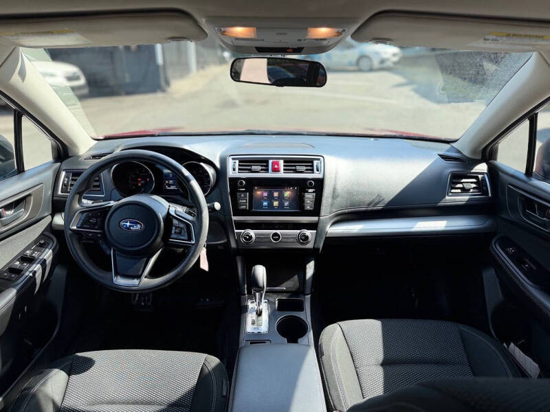 2018 Subaru Outback 2.5i