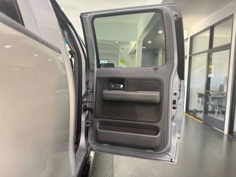 2004 Ford F-150