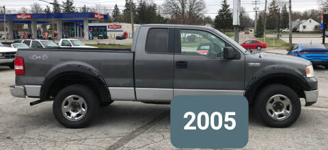 2005 Ford F-150 for sale at STEVE GRAYSON MOTORS in Youngstown OH