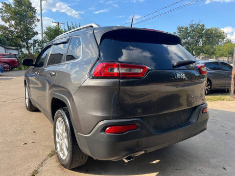 2016 Jeep Cherokee Latitude