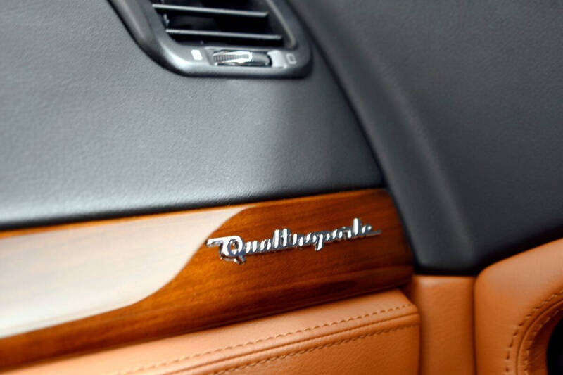 2006 Maserati Quattroporte