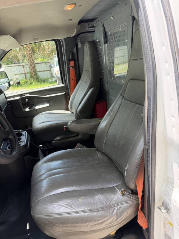 2016 Chevrolet Express 2500