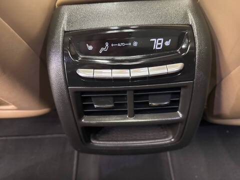 2017 Cadillac XT5 Platinum