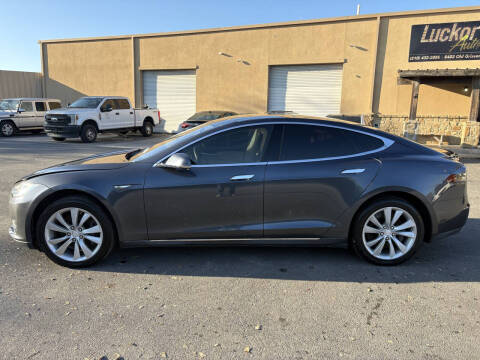 2014 Tesla Model S P85