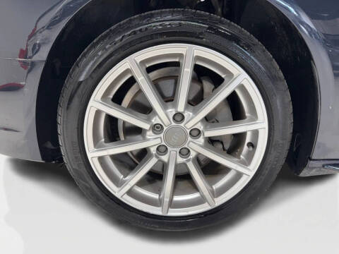 2014 Audi A4 2.0T quattro Premium Plus