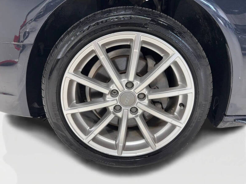 2014 Audi A4 2.0T quattro Premium Plus