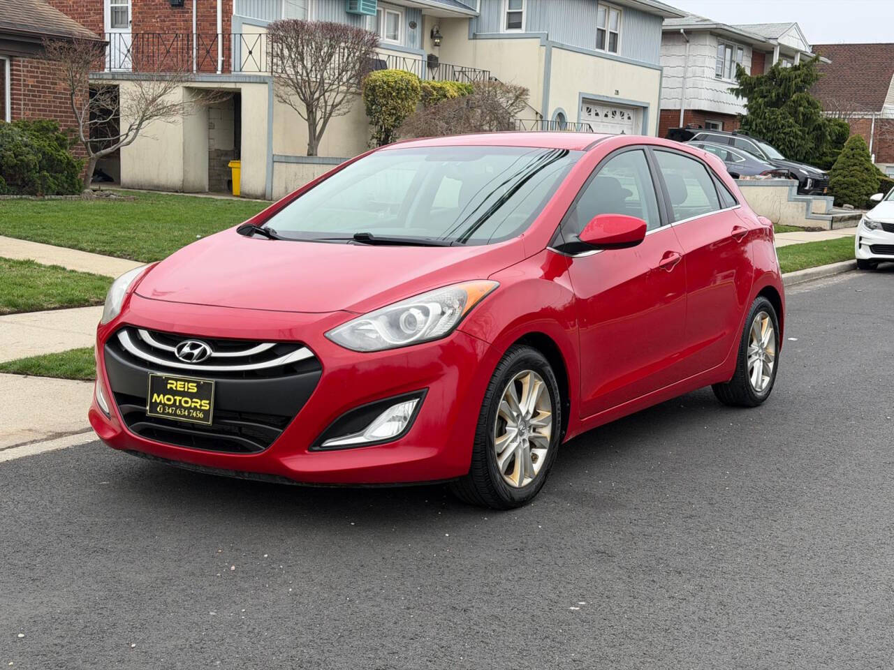 Red 2013 Hyundai ELANTRA GT Base 4dr Hatchback 6A 1