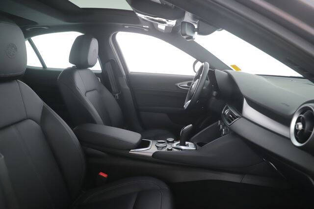2024 Alfa Romeo Giulia Ti