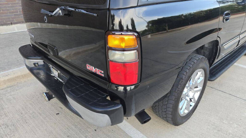 2004 GMC Yukon SLE - Photo 31