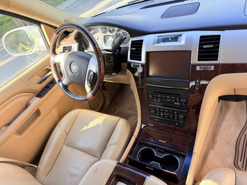 2014 Cadillac Escalade Premium