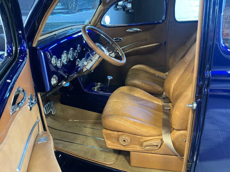 1936 Ford 5 Window Coupe