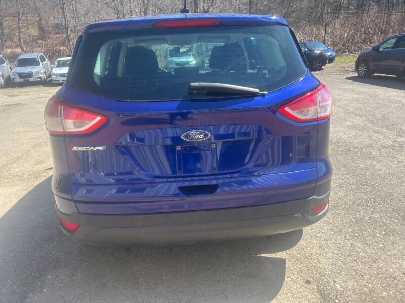 2016 Ford Escape S