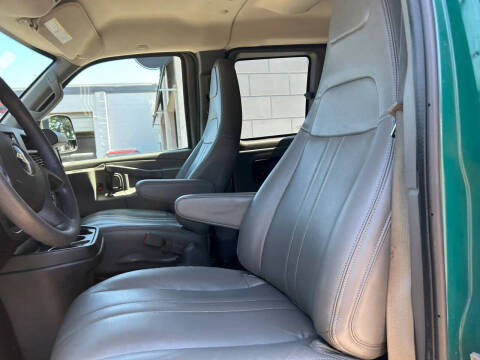 2019 Chevrolet Express LS 3500