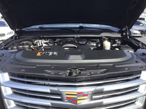 2018 Cadillac Escalade Platinum