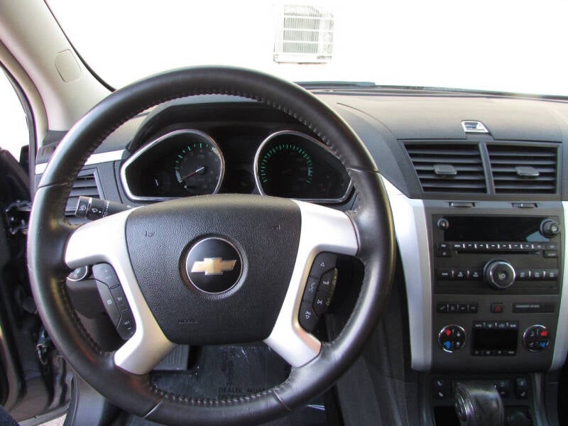 2009 Chevrolet Traverse 1LT photo 24