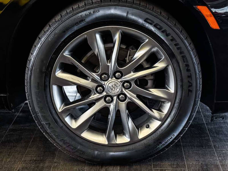 2022 Buick Enclave Avenir