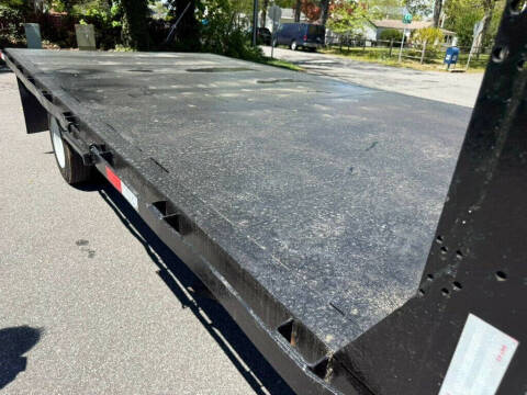 2017 Mitsubishi Fuso FE180