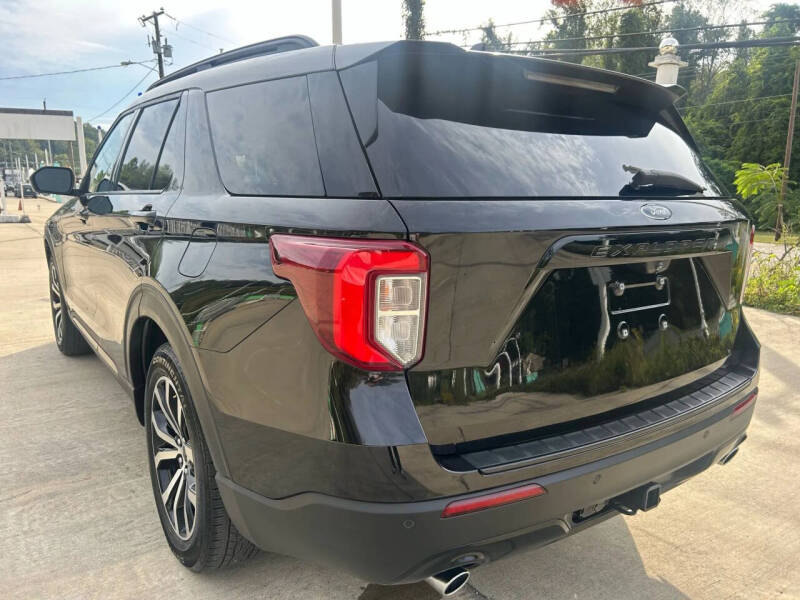 2022 Ford Explorer ST-Line