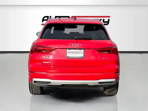 2019 Audi Q3 quattro Premium 45 TFSI