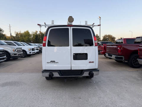 2018 GMC Savana 2500