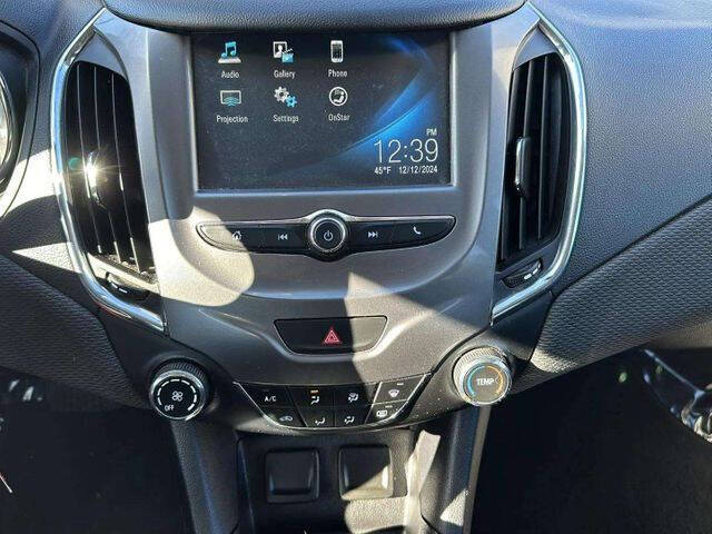 2017 Chevrolet Cruze LT Auto