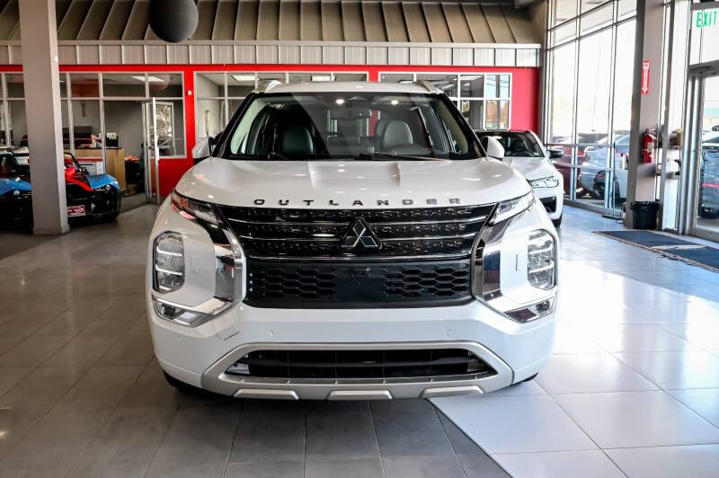 2023 Mitsubishi Outlander PHEV 40th Anniversary