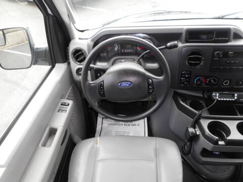 2011 Ford E-Series