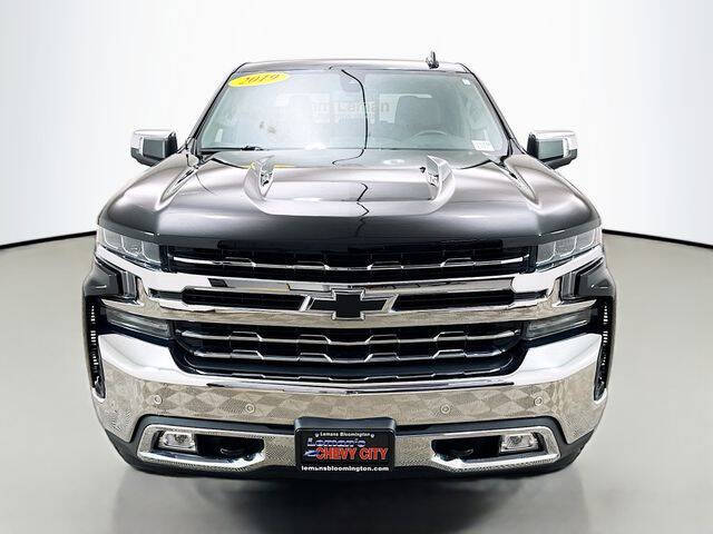 Used 2019 Chevrolet Silverado 1500 LTZ with VIN 1GCUYGEL5KZ113639 for sale in Bloomington, IL