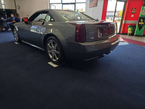 2004 Cadillac XLR