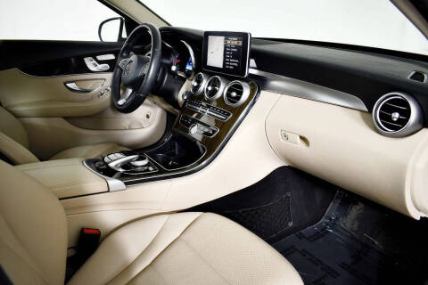 2016 Mercedes-Benz C-Class