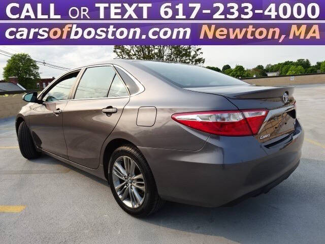 2017 Toyota Camry SE