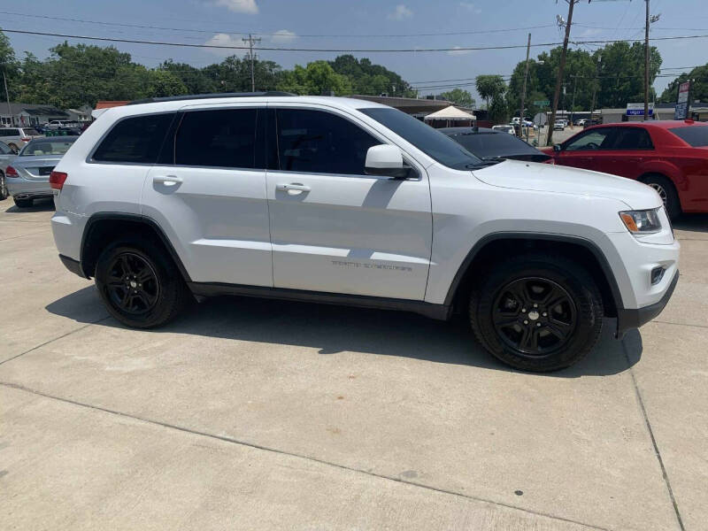 2016 Jeep Grand Cherokee Laredo