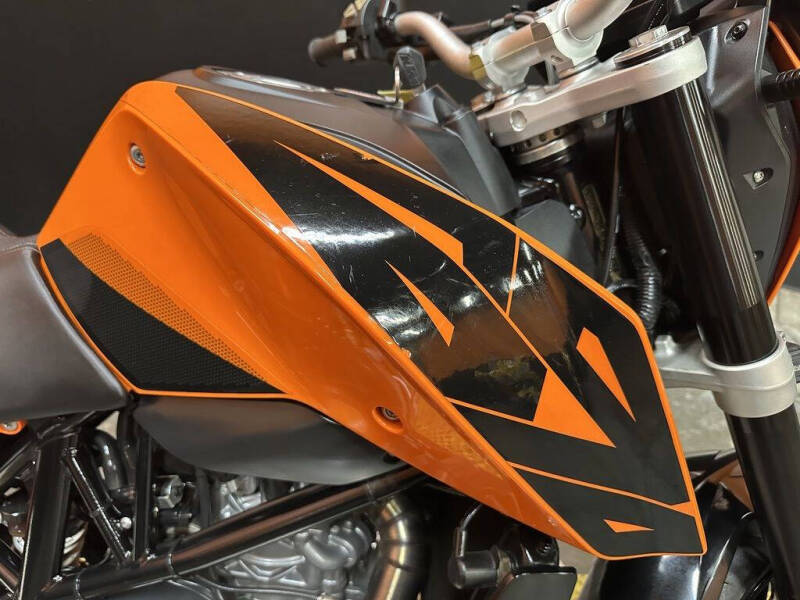 2017 KTM 690 Duke