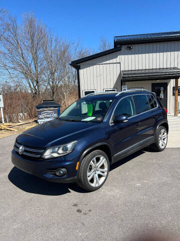 2013 Volkswagen Tiguan for sale at The Auto Bar in Dubois PA