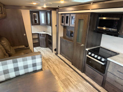 2022 Grand Design RV Transcend