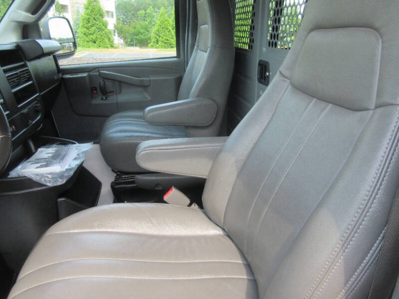 2019 Chevrolet Express 2500
